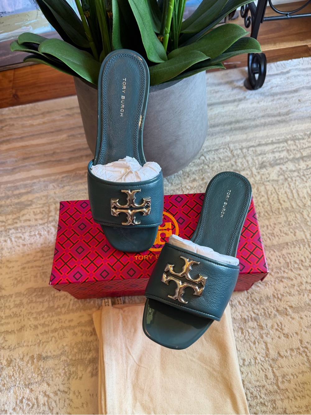 Tory Burch Eleanor Slide Sandals